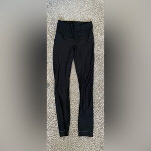 Black lululemon leggings